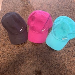 Nike hat bundle